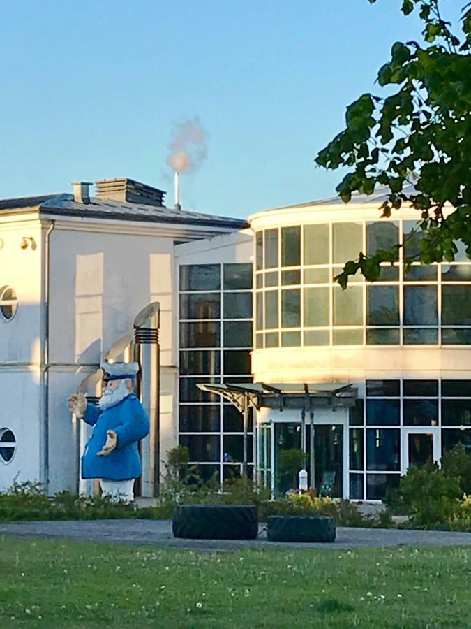 Ferienwohnung "Alter Gutshof" Huehnergott Sellin (Rugen) Exterior foto